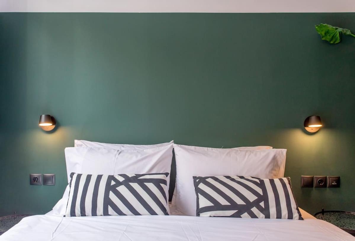 Apartment Luxurious 2 Bedroom Center In